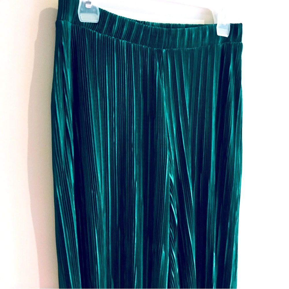 Zara Pleated Green Pants